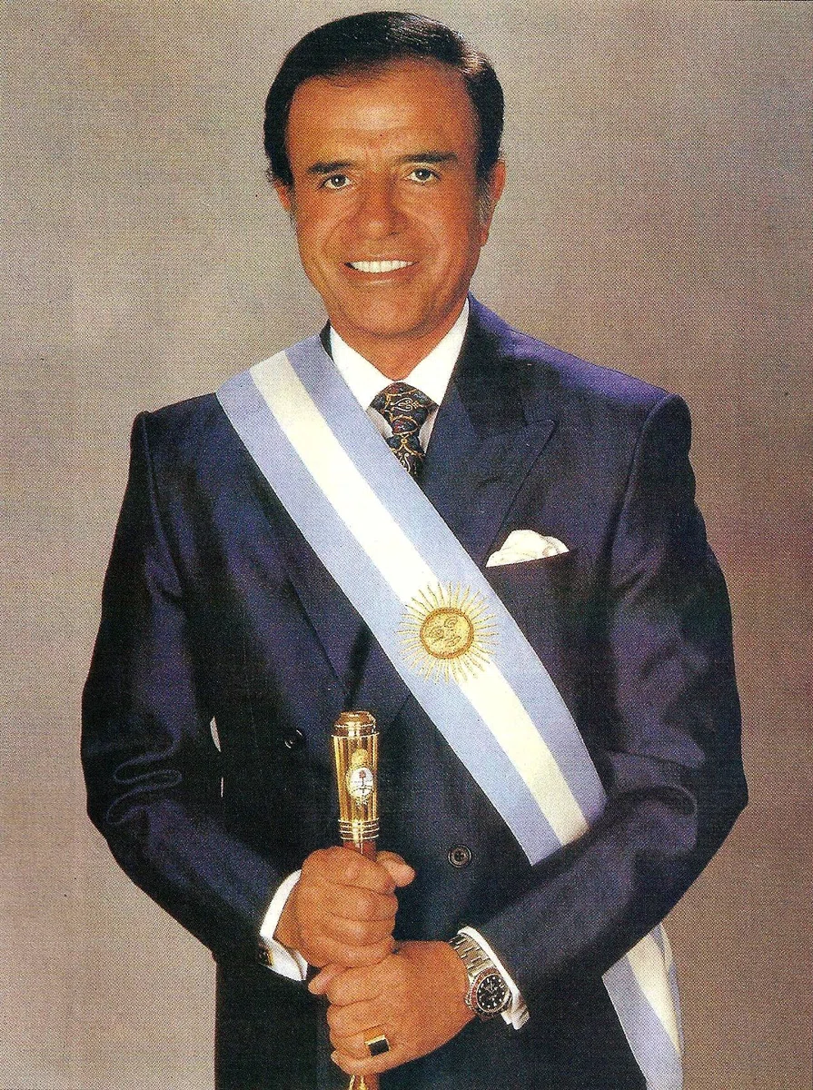 Porträt von Carlos Menem (1930–2021) – Gedenkseite