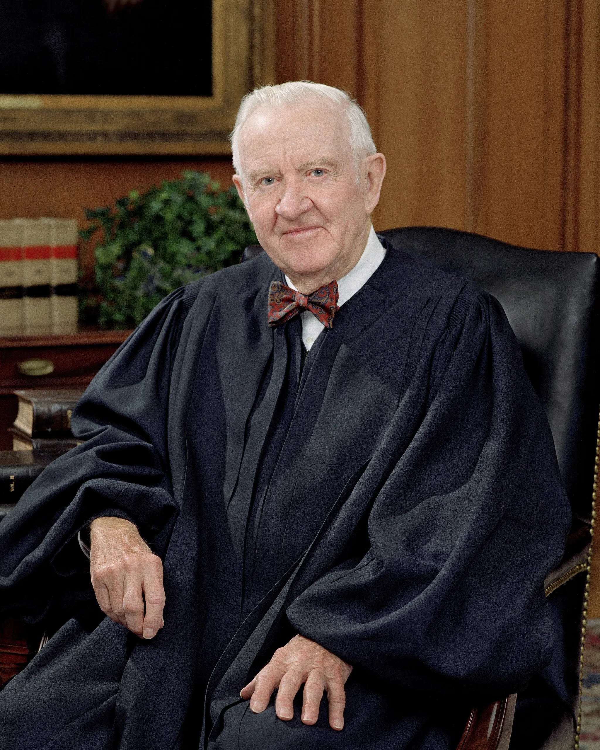 Porträt von John Paul Stevens (1920–2019) – Gedenkseite