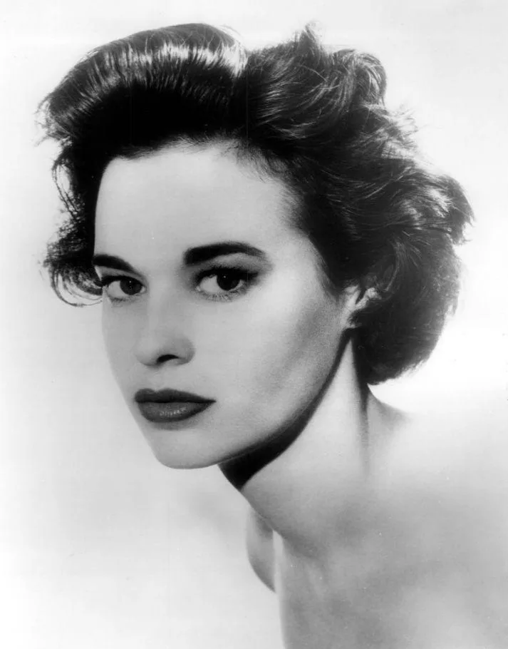 Porträt von Gloria Laura Vanderbilt (1924–2019) – Gedenkseite