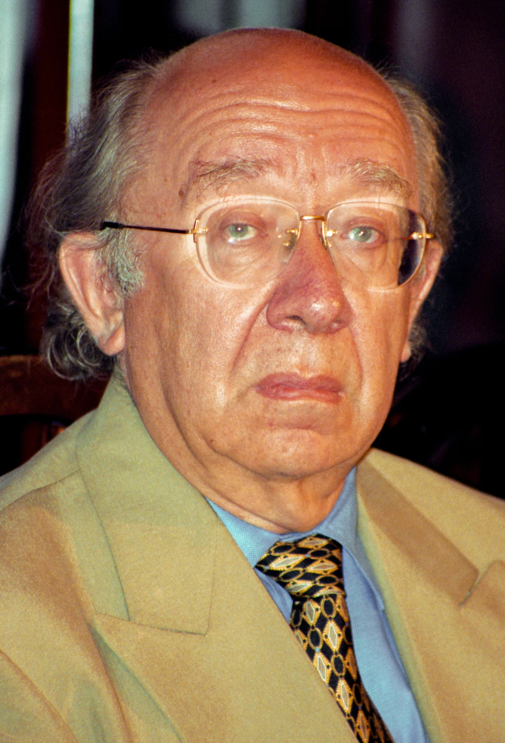 Porträt von Gennadi Nikolajewitsch Roschdestwenski (1931–2018) – Gedenkseite