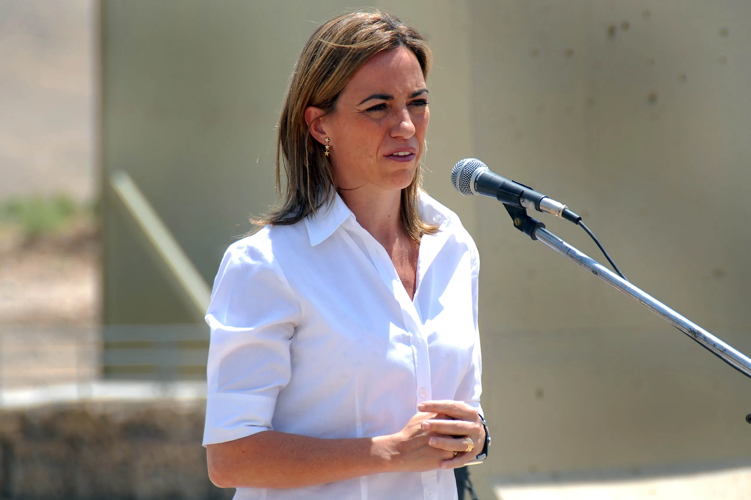Porträt von Carme Chacón (1971–2017) – Gedenkseite