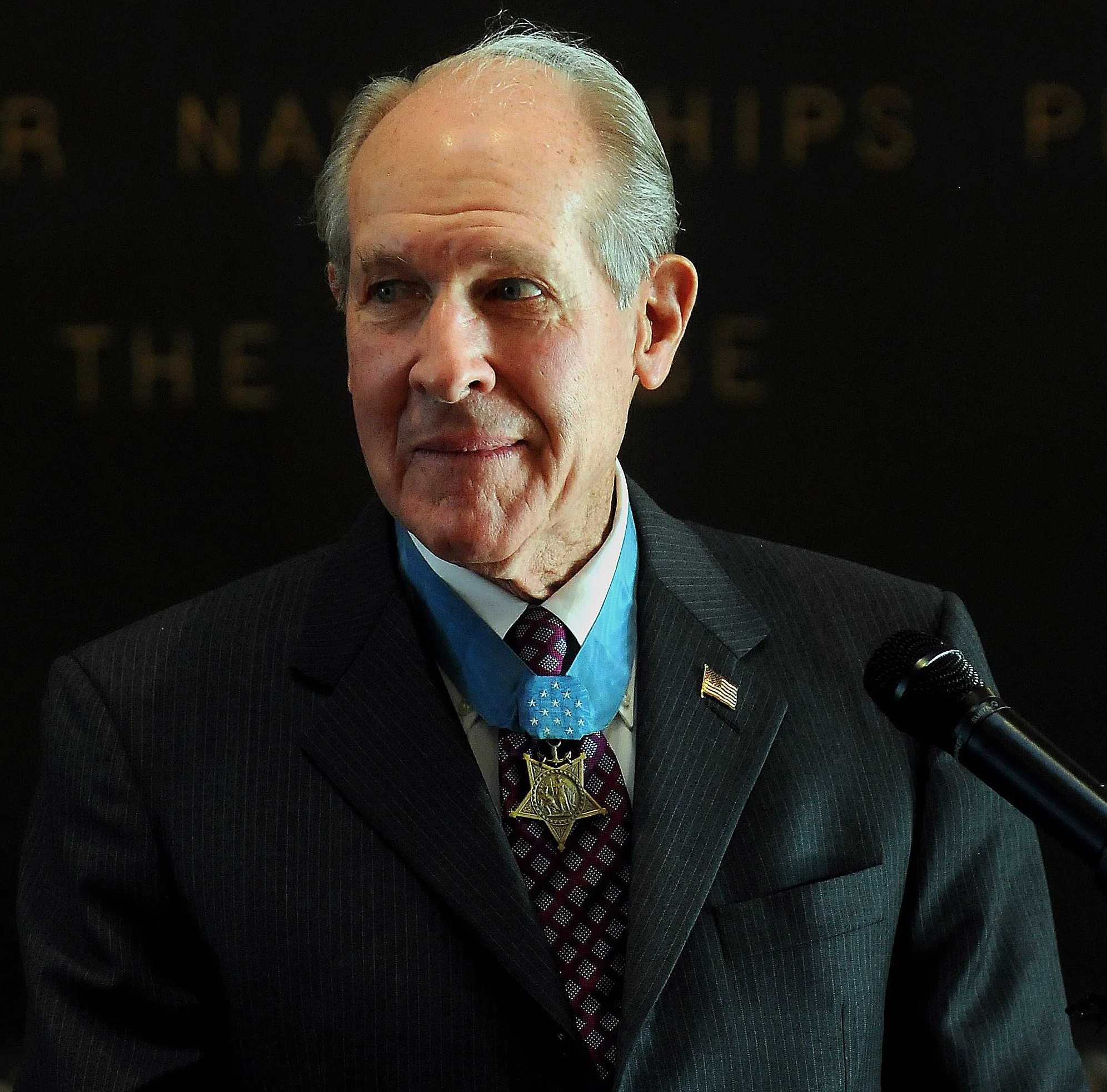 Portrait of Thomas J. Hudner (1924–2017) – memorial page