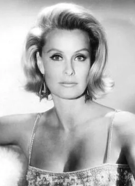 Portrait of Dina Merrill (1923–2017) – memorial page