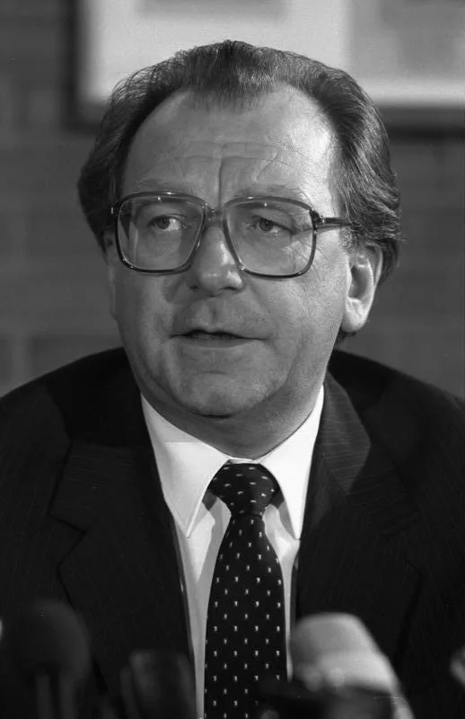 Porträt von Lothar Späth (1937–2016) – Gedenkseite