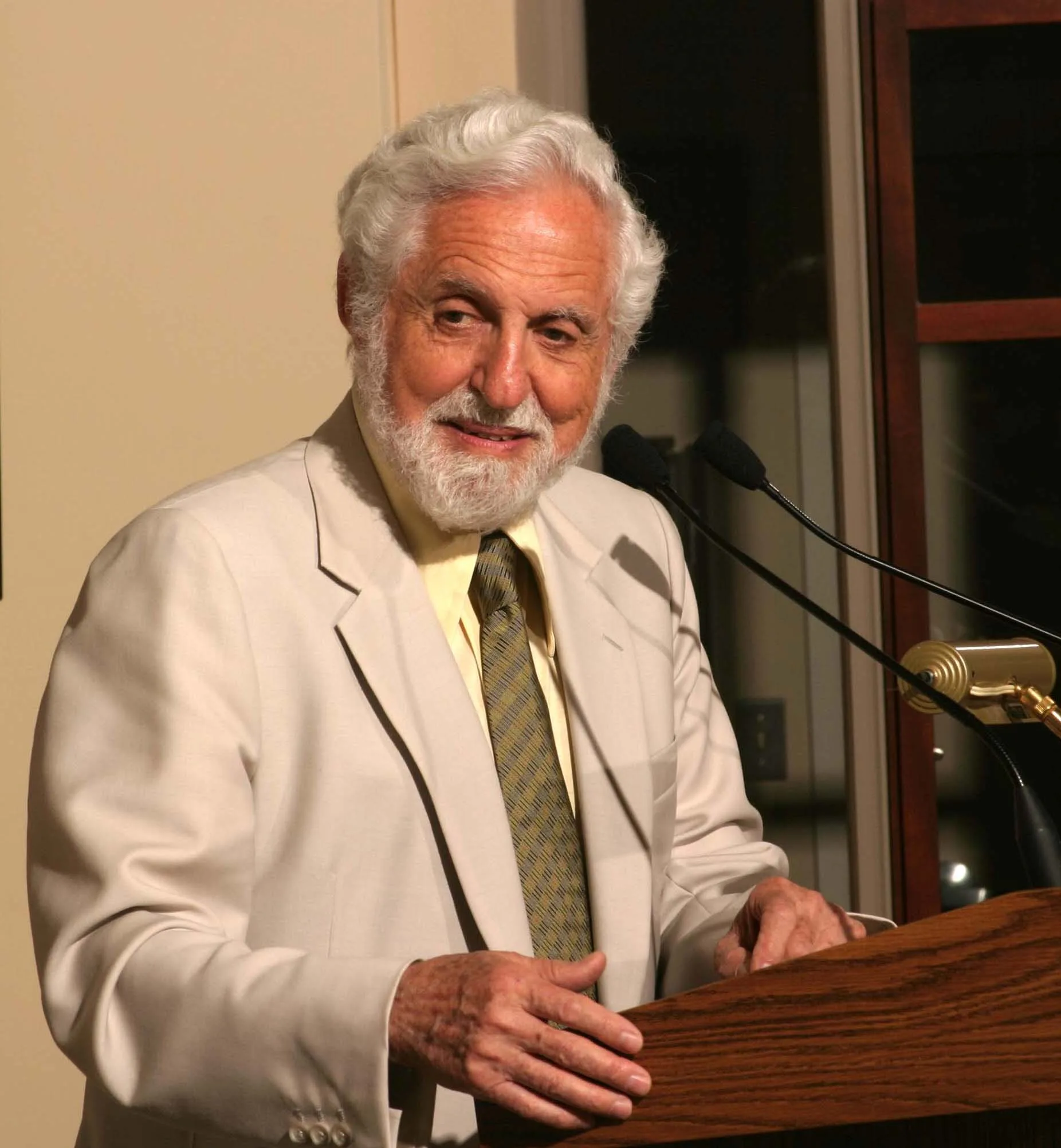 Porträt von Carl Djerassi (1923–2015) – Gedenkseite