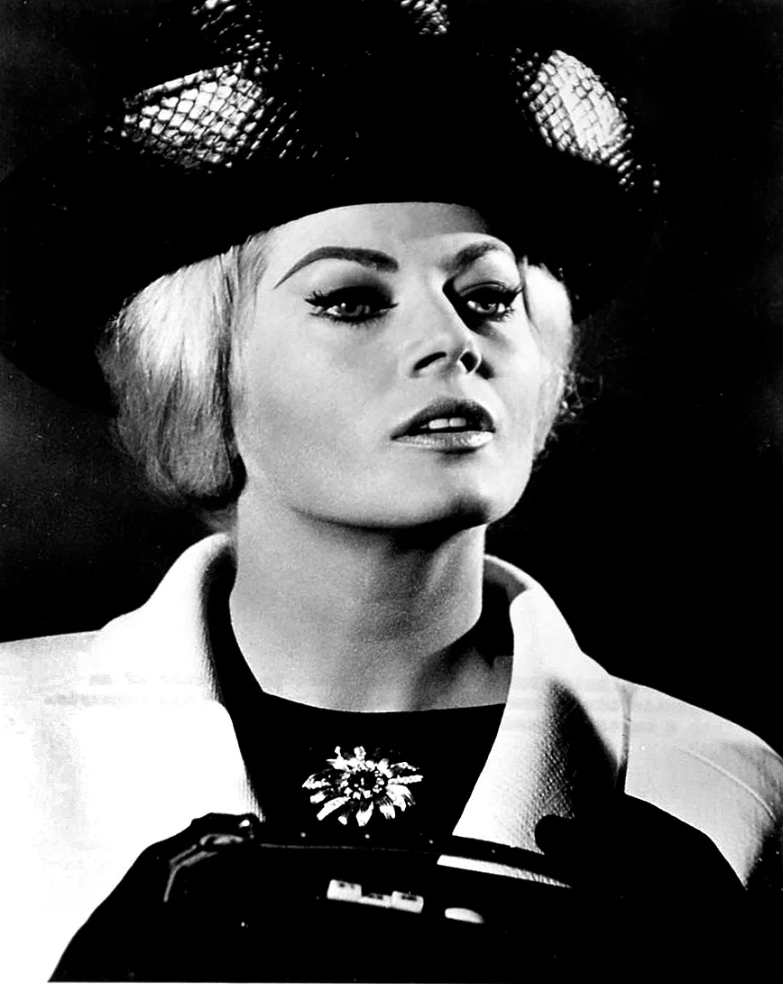 Porträt von Anita Ekberg (1931–2015) – Gedenkseite