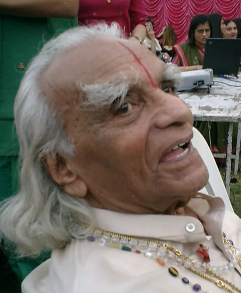 Porträt von B. K. S. Iyengar (1918–2014) – Gedenkseite