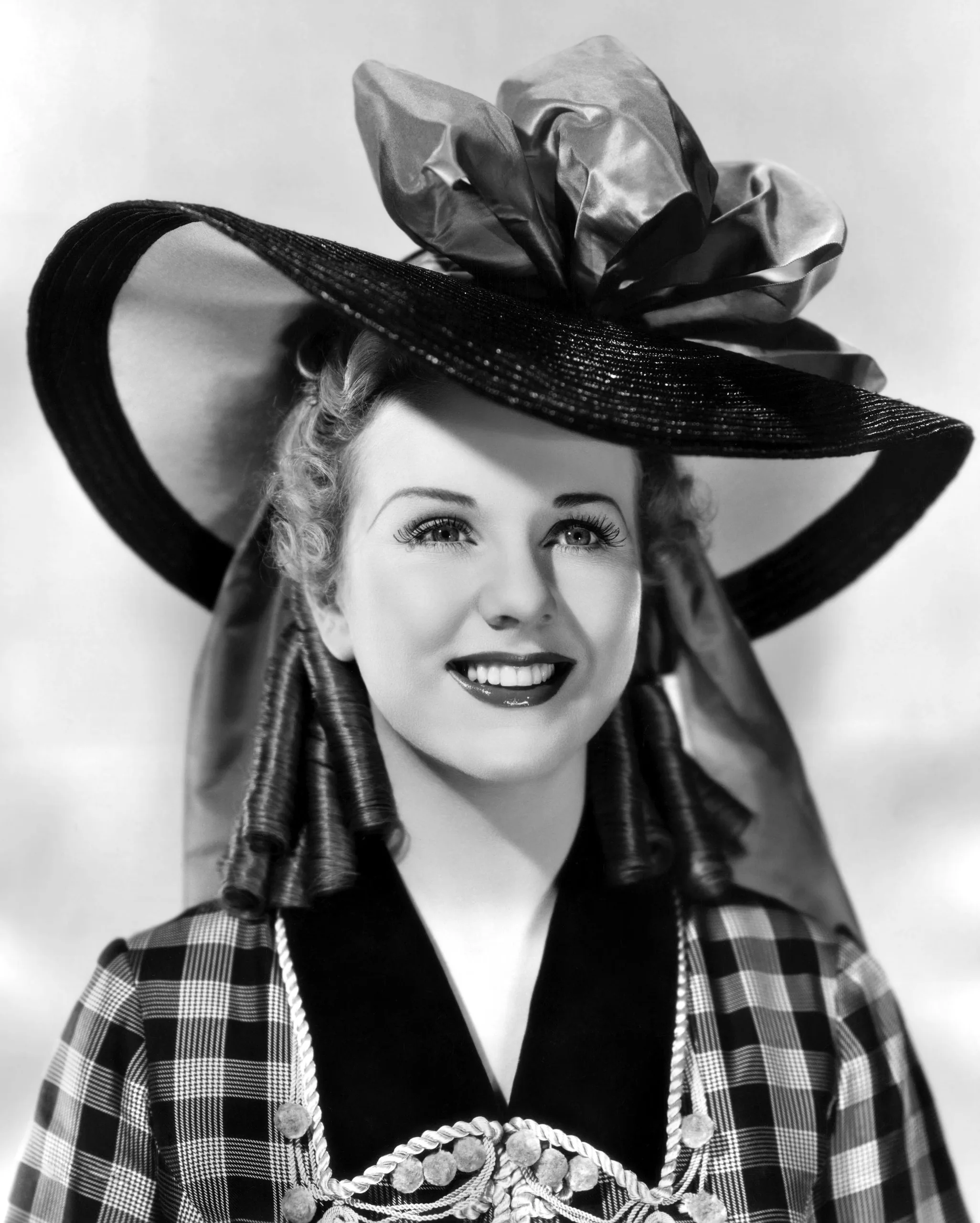 Porträt von Deanna Durbin (1921–2013) – Gedenkseite