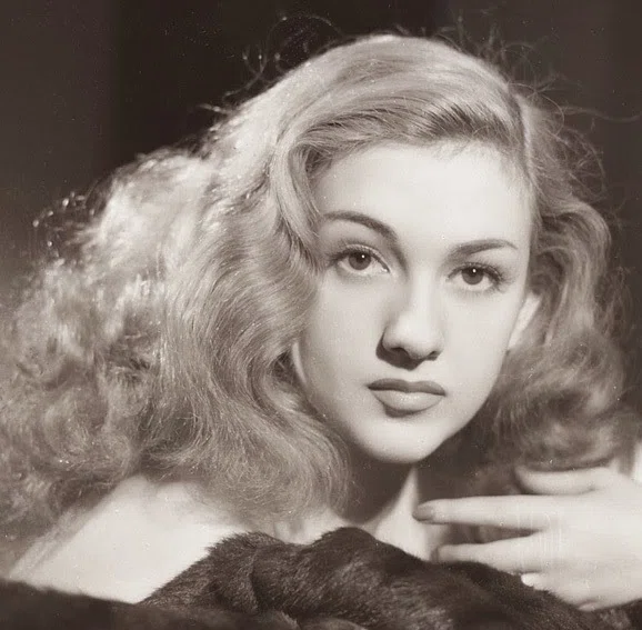 Portrait of Amparo Rivelles (1925–2013) – memorial page