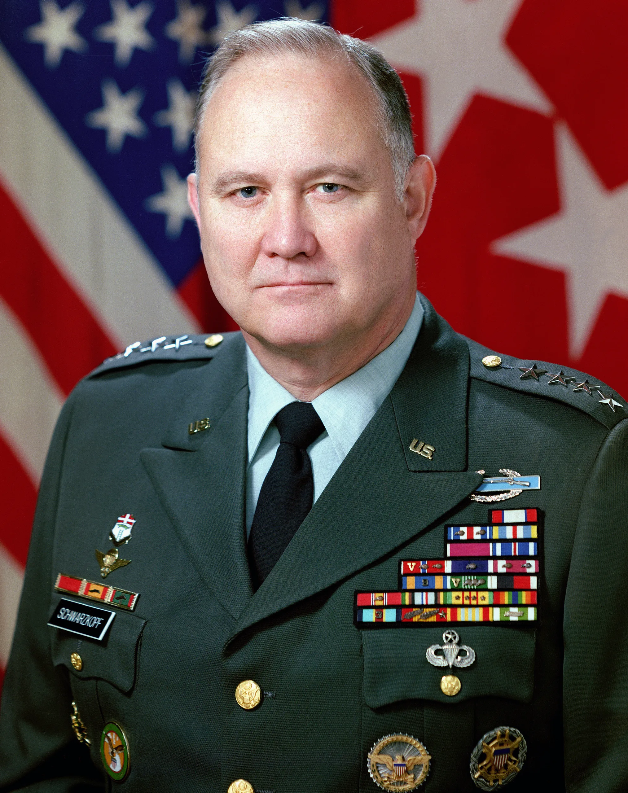 Porträt von H. Norman Schwarzkopf junior (1934–2012) – Gedenkseite