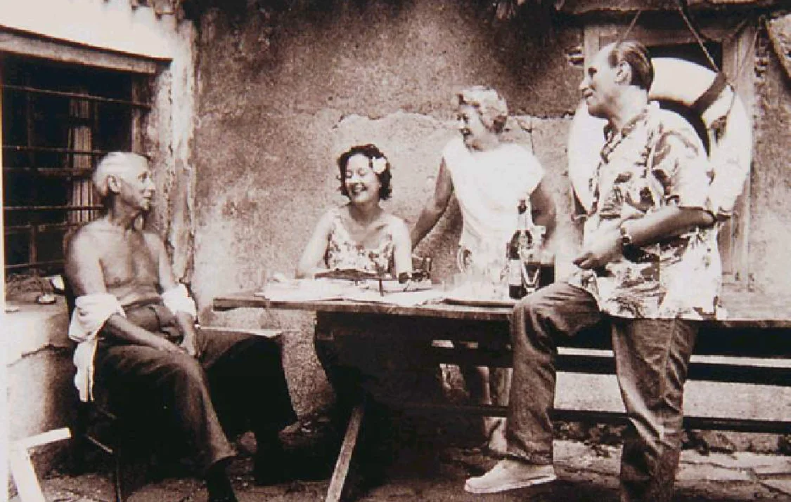 Porträt von Dorothea Tanning (1910–2012) – Gedenkseite