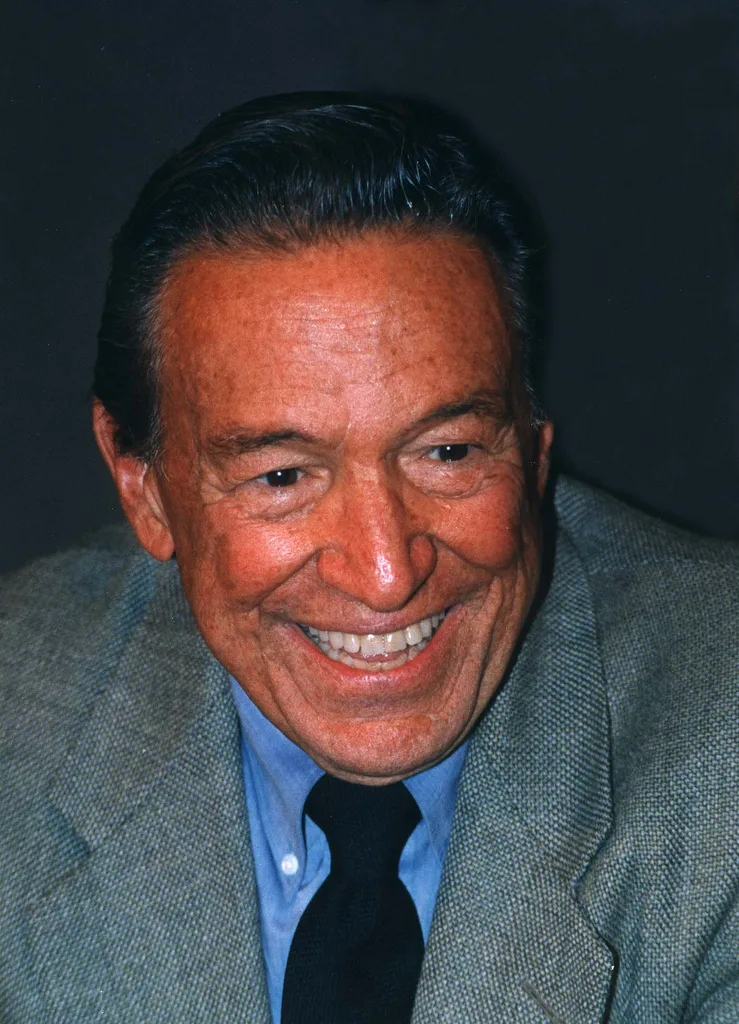 Portrait of Mike Wallace (1918–2012) – memorial page