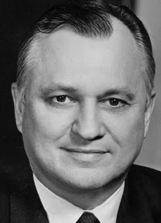 Porträt von Walter Hickel (1919–2010) – Gedenkseite