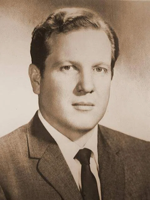 Porträt von Rodrigo Carazo Odio (1926–2009) – Gedenkseite