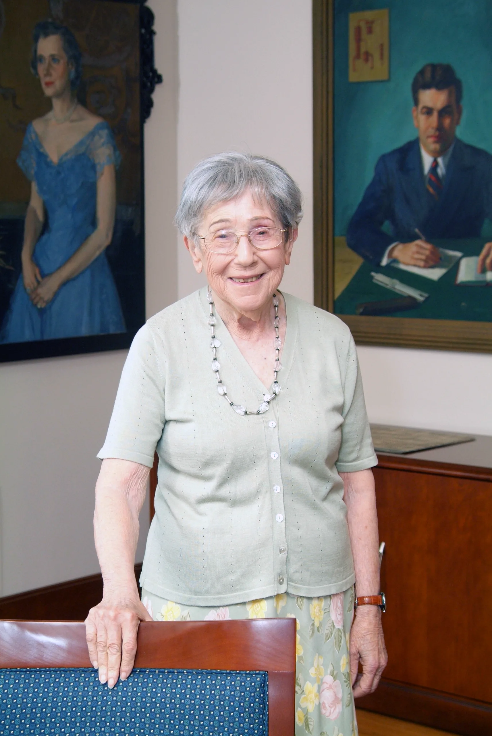 Portrait of Mildred Cohn (1913–2009) – memorial page