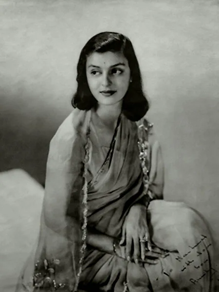Porträt von Gayatri Devi (1919–2009) – Gedenkseite