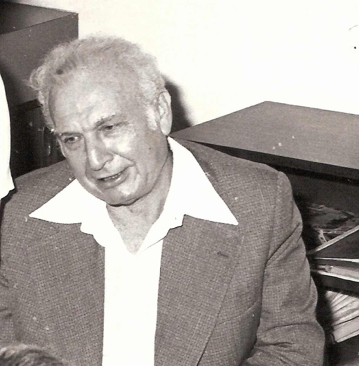Porträt von Ephraim Katzir (1916–2009) – Gedenkseite