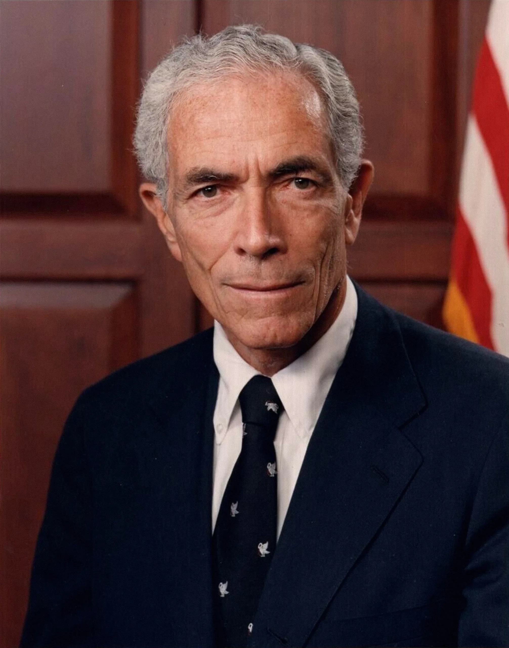 Porträt von Claiborne Pell (1918–2009) – Gedenkseite
