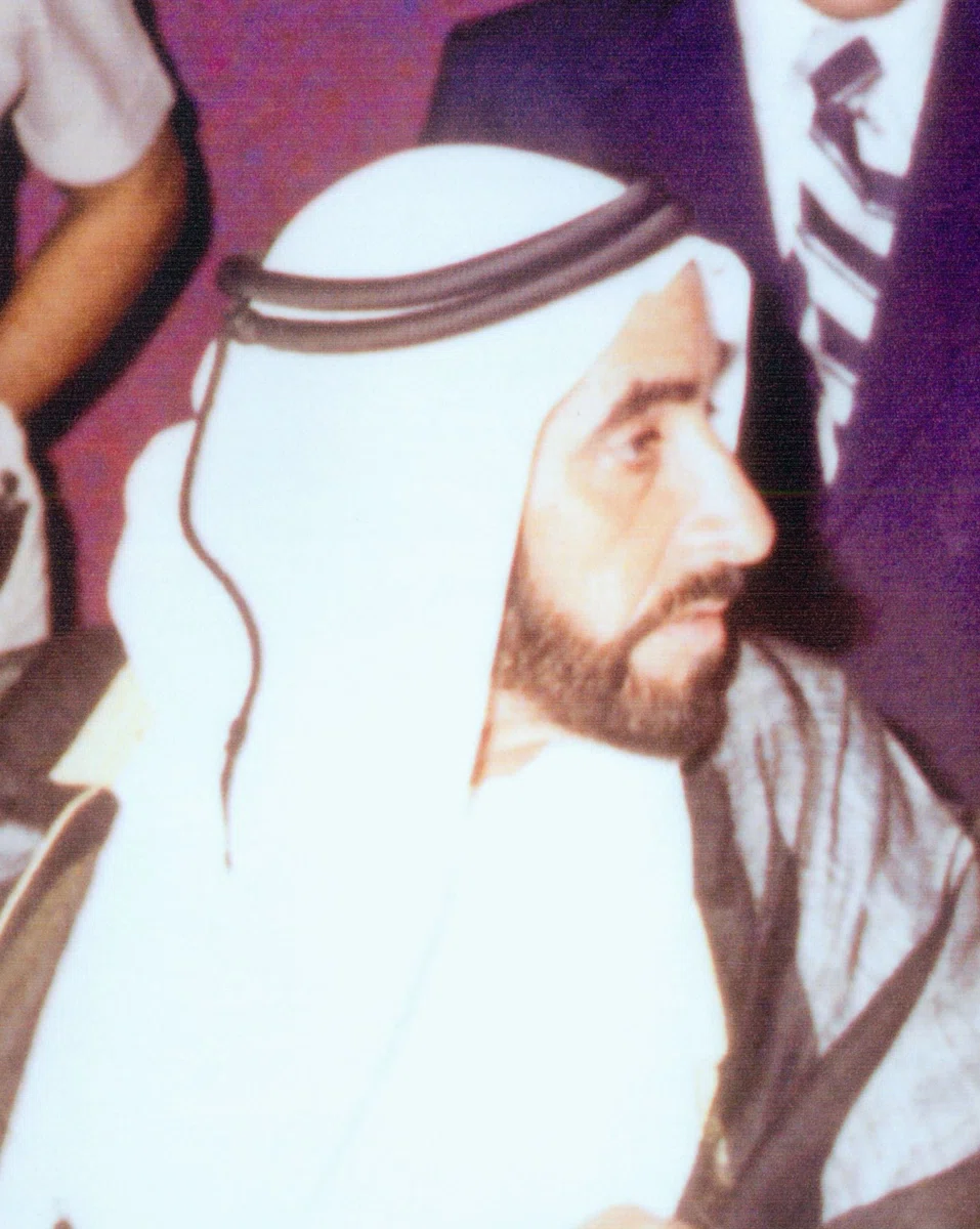 Porträt von Zayid bin Sultan Al Nahyan (1918–2004) – Gedenkseite