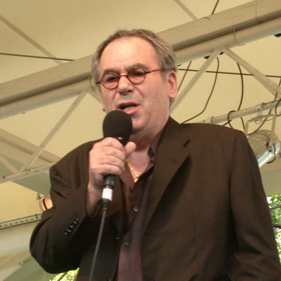Porträt von Claude Nougaro (1929–2004) – Gedenkseite