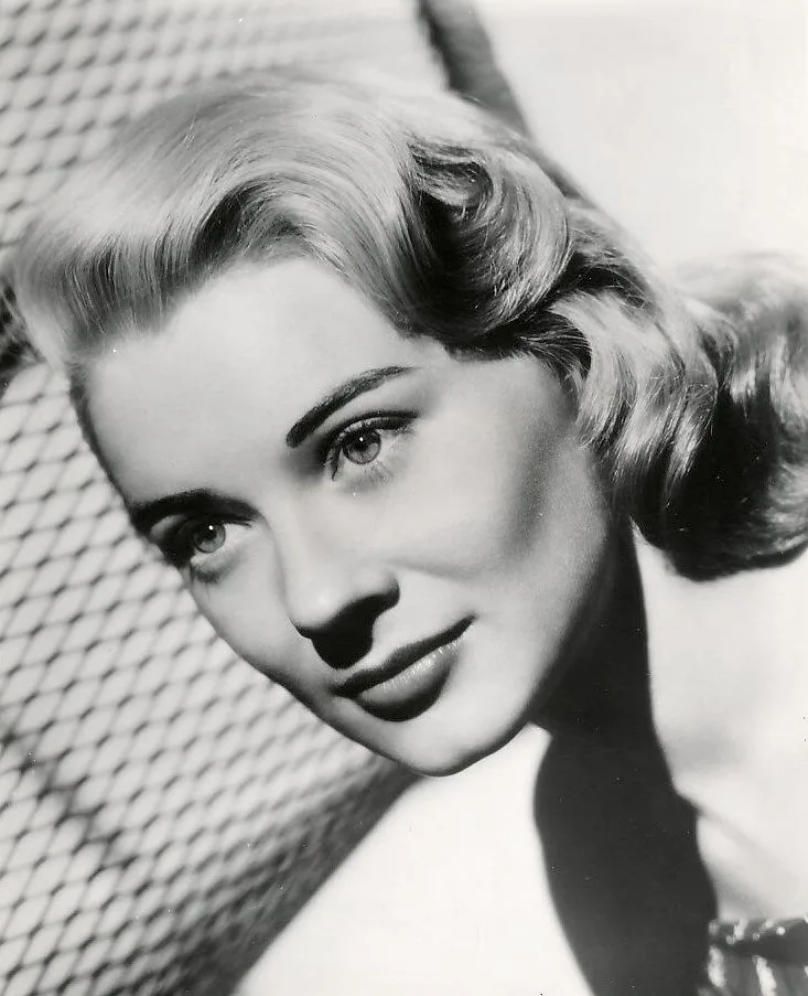 Porträt von Hope Lange (1933–2003) – Gedenkseite