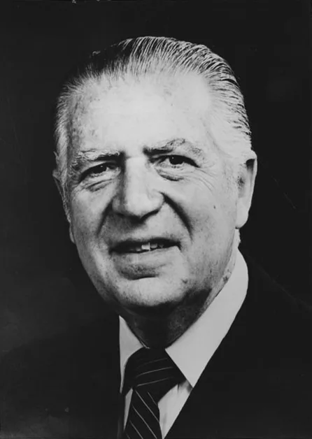 Porträt von Fernando Belaúnde Terry (1912–2002) – Gedenkseite