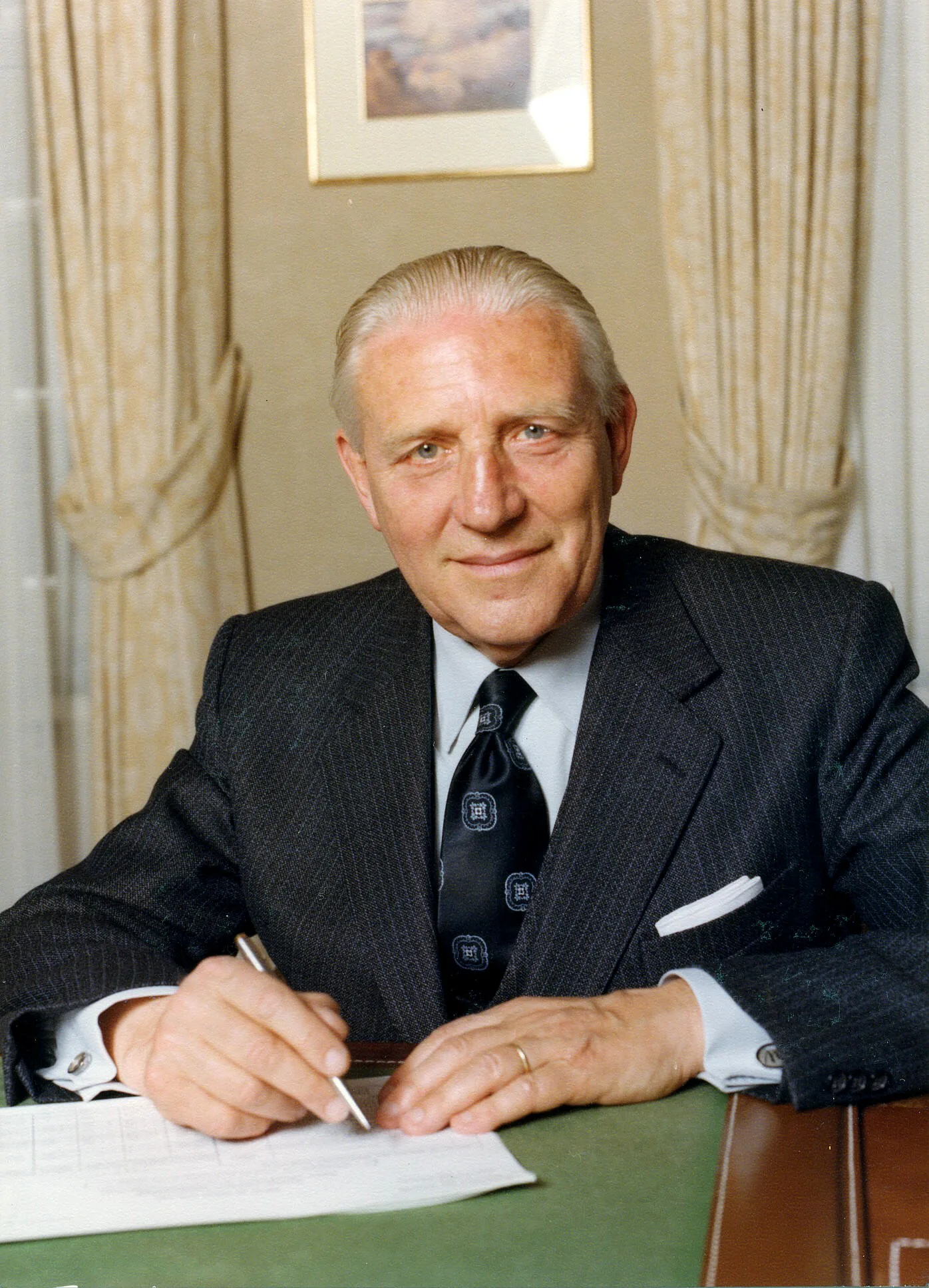 Portrait of Pierre Werner (1913–2002) – memorial page