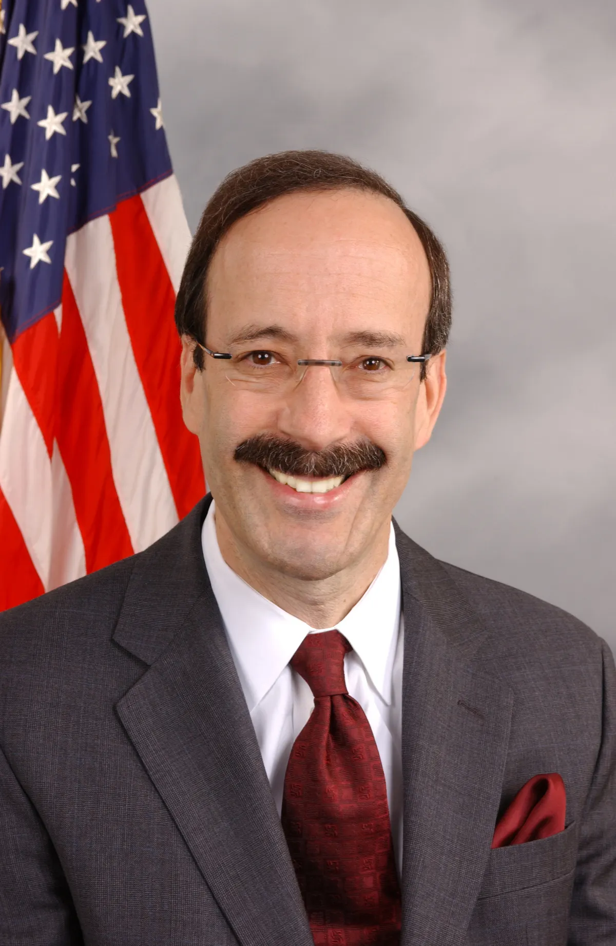 Porträt von Eliot Engel (1947–2026) – Gedenkseite