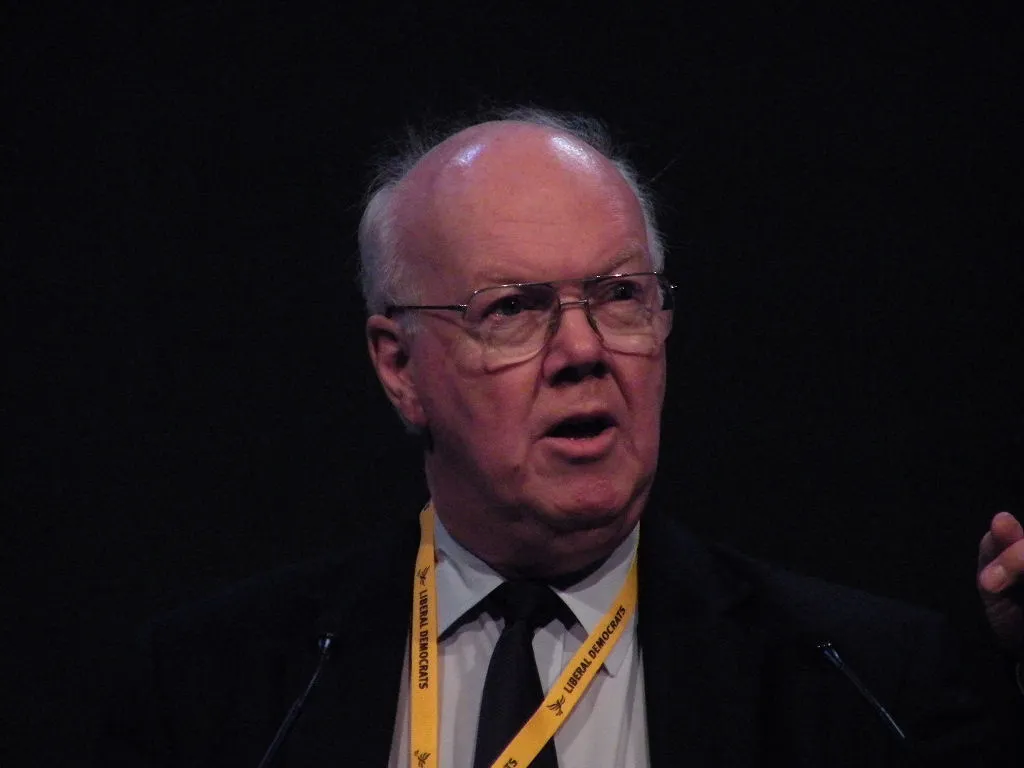Porträt von Michael Meadowcroft (1942–2026) – Gedenkseite
