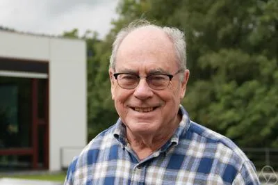 Portrait of Philip L. Roe (1938–2026) – memorial page