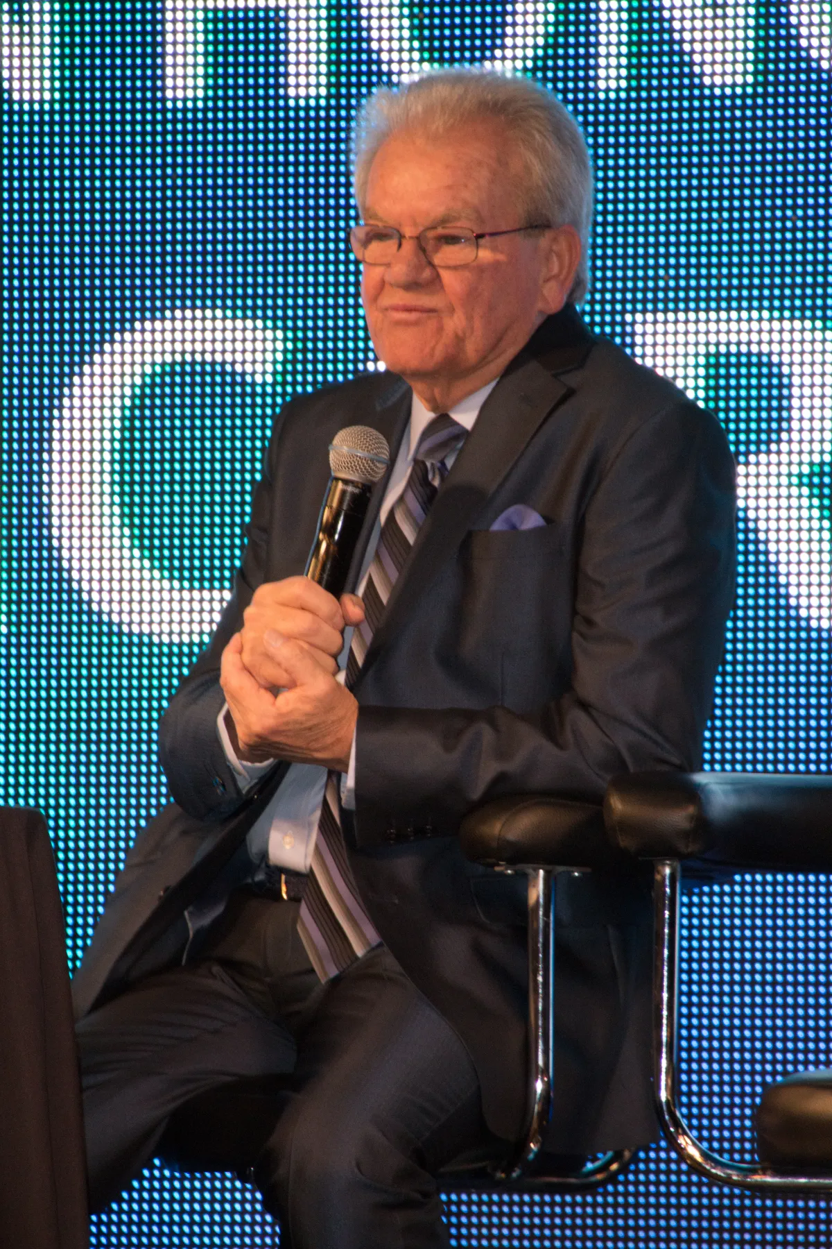 Portrait of Eddie McCreadie (1940–2026) – memorial page