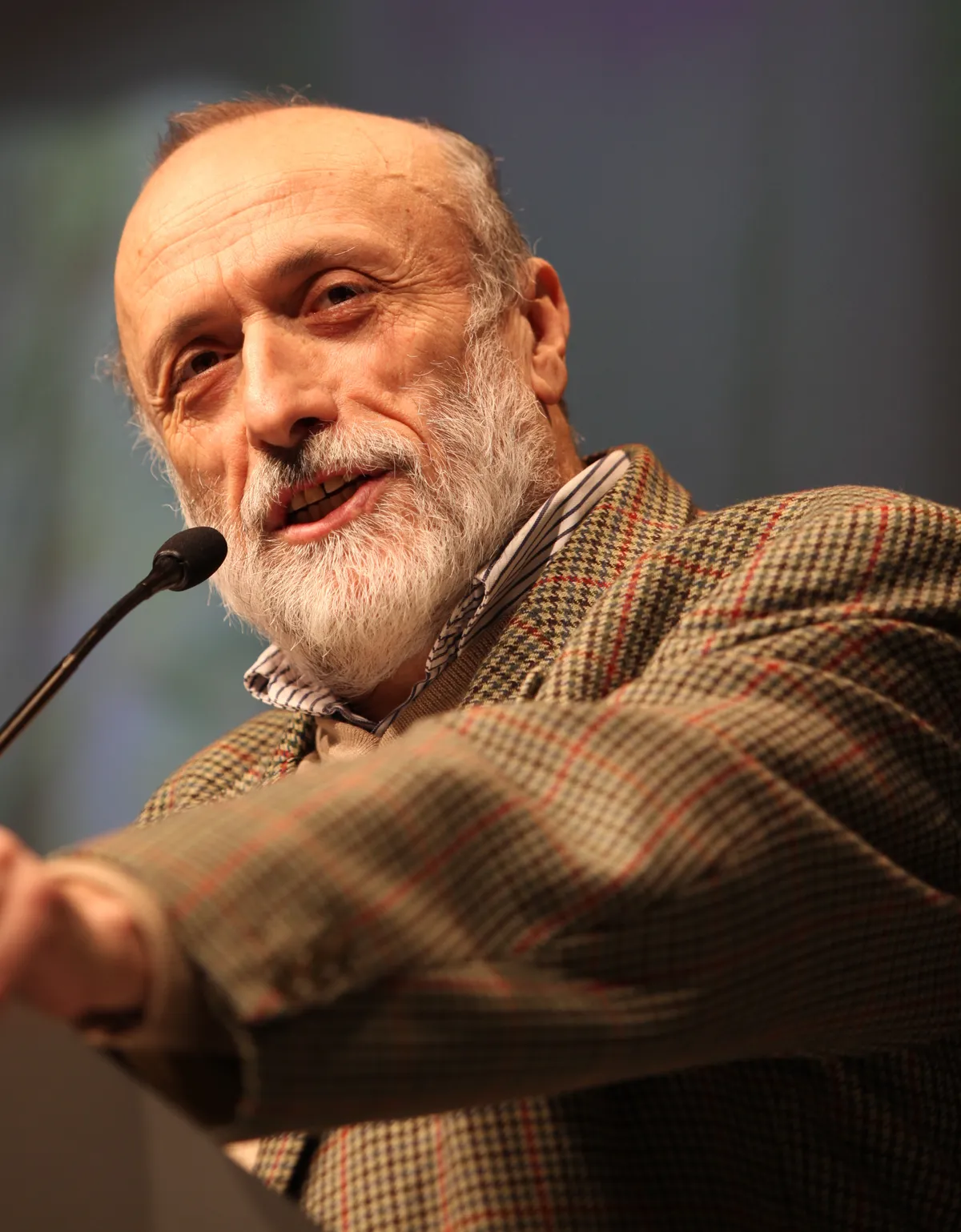 Portrait of Carlo Petrini (1943–2026) – memorial page