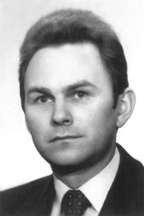Porträt von Daniel Simson (1942–2022) – Gedenkseite