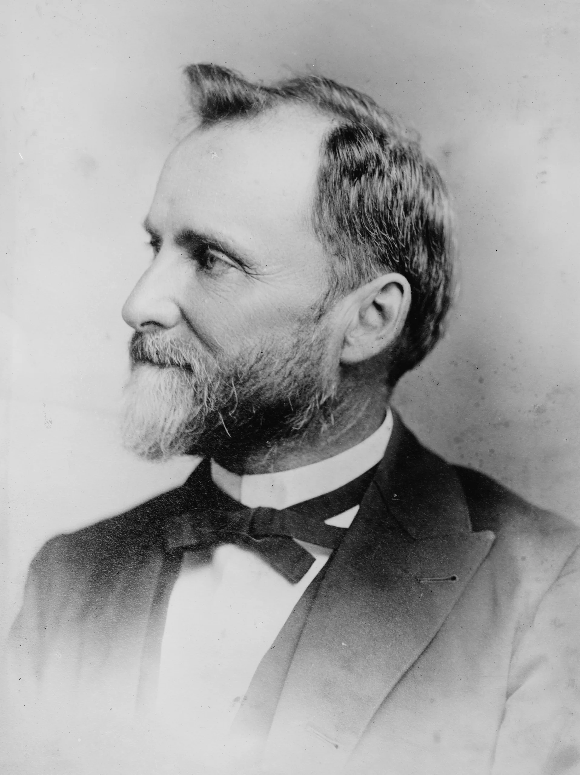 Porträt von William R. Webb (1842–1926) – Gedenkseite