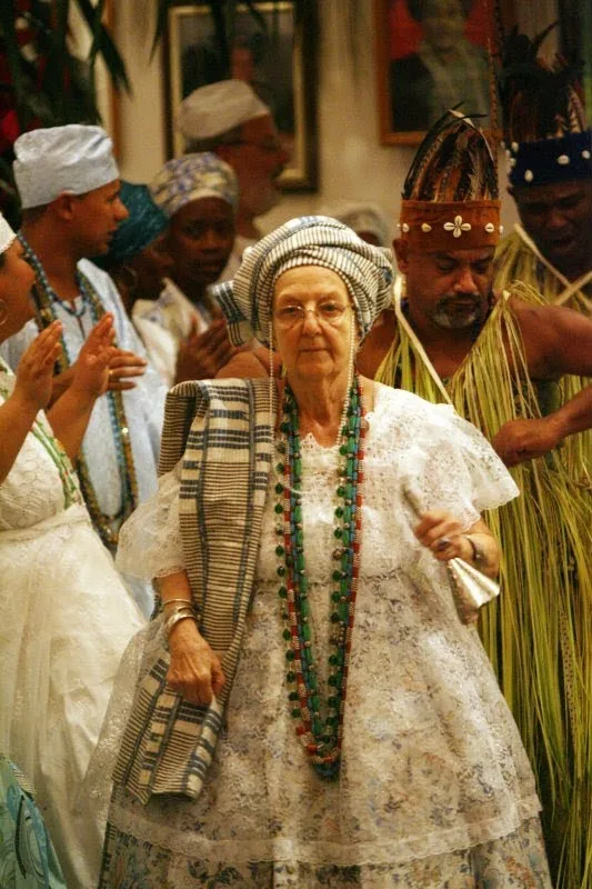 Portrait of Giselle Cossard (1923–2016) – memorial page