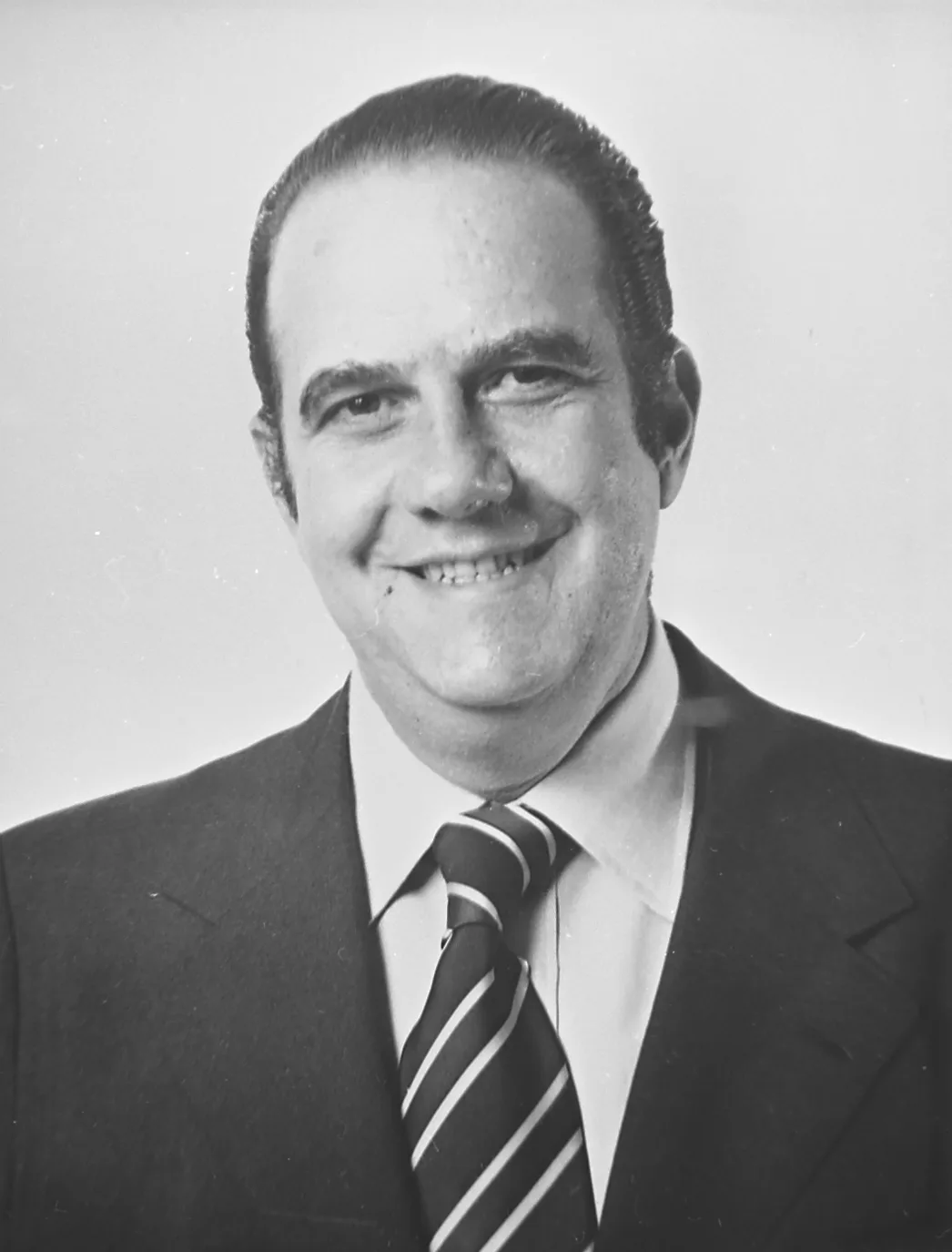 Porträt von Paulo Egydio Martins (1928–2021) – Gedenkseite