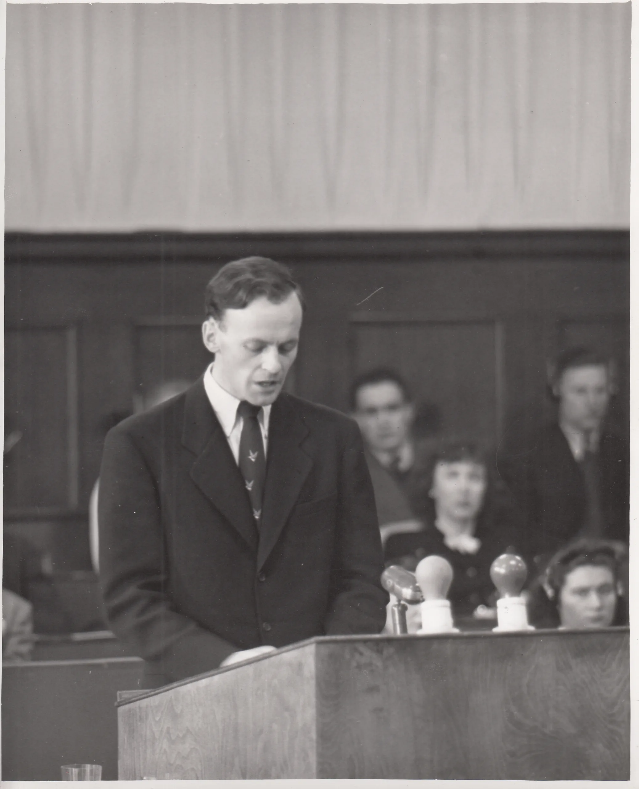 Porträt von Alfred M. Wooleyhan (1919–1994) – Gedenkseite