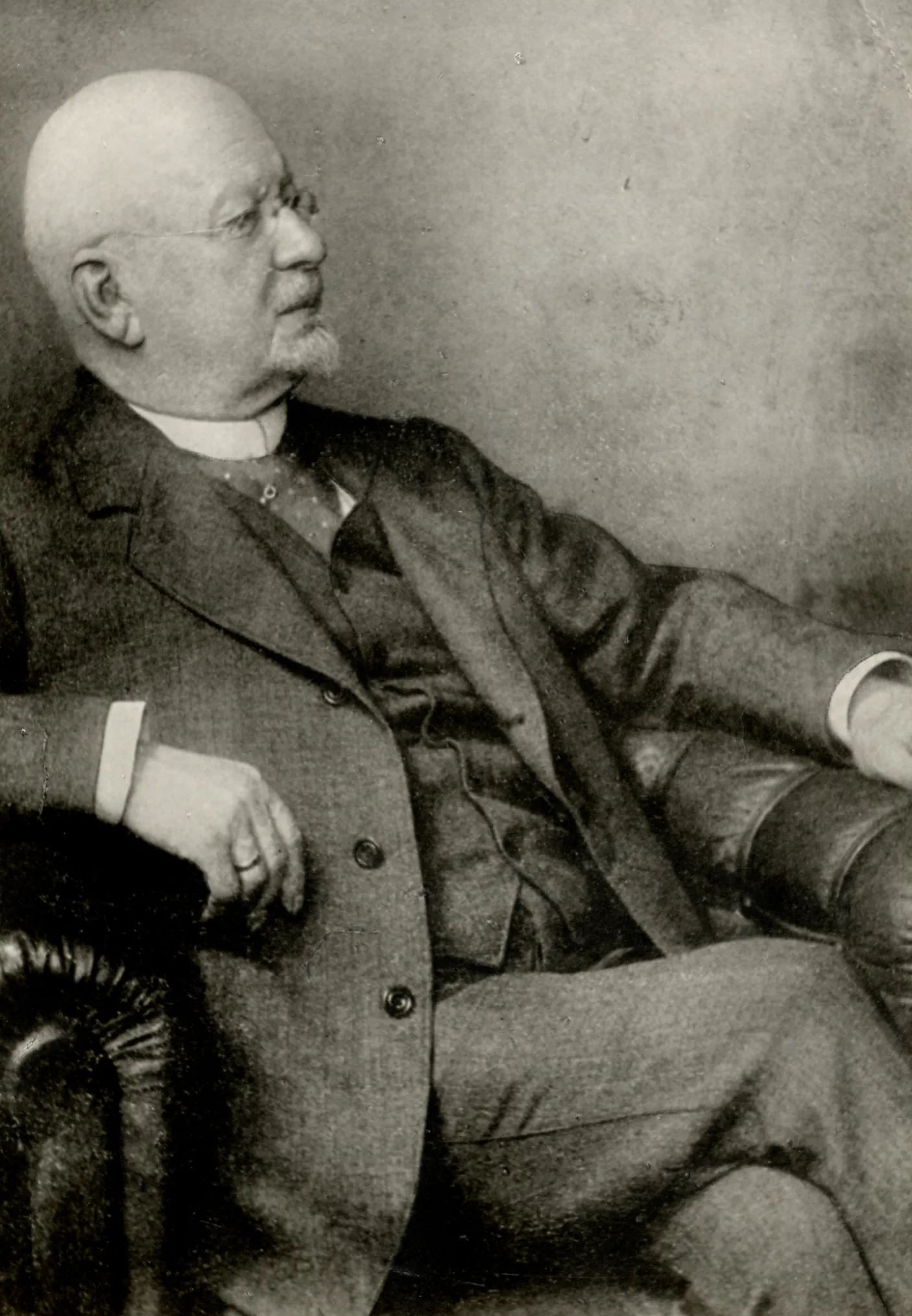 Porträt von Hugo Gering (1847–1925) – Gedenkseite