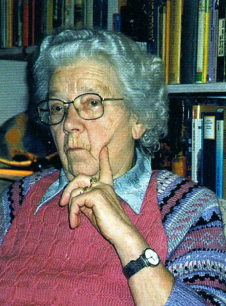Porträt von Gertrud Schröter (1913–1999) – Gedenkseite