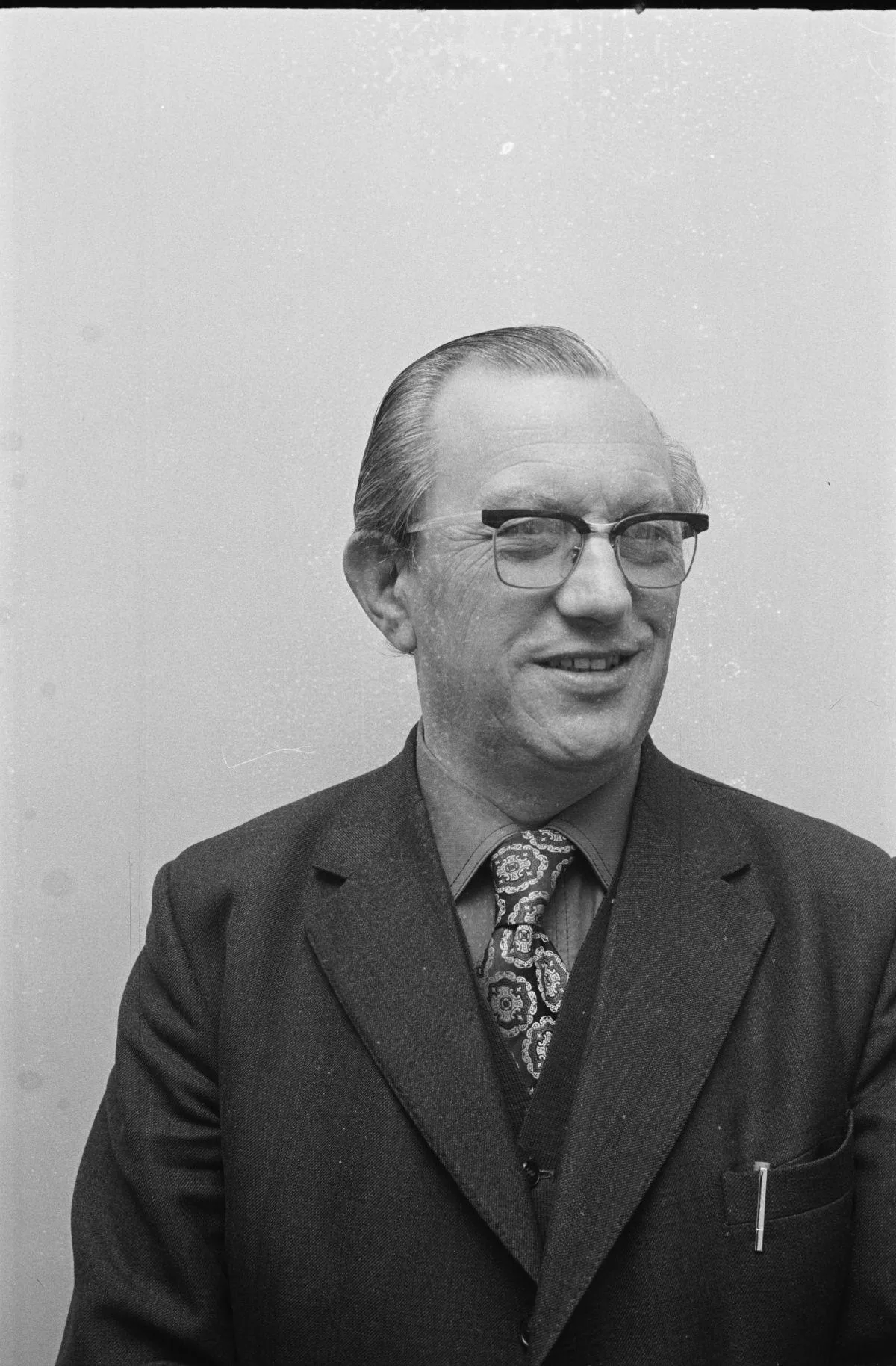 Porträt von Owen E. Evans (1920–2018) – Gedenkseite