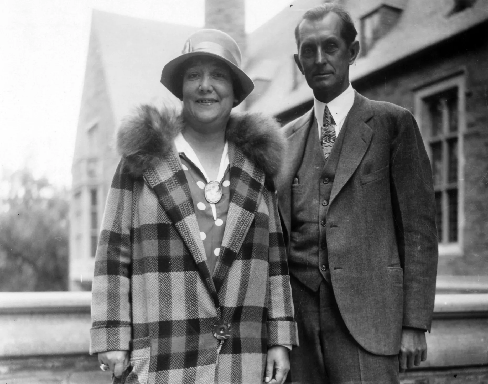 Portrait of Grace Emma Kinzer Jennings (1882–1957) – memorial page