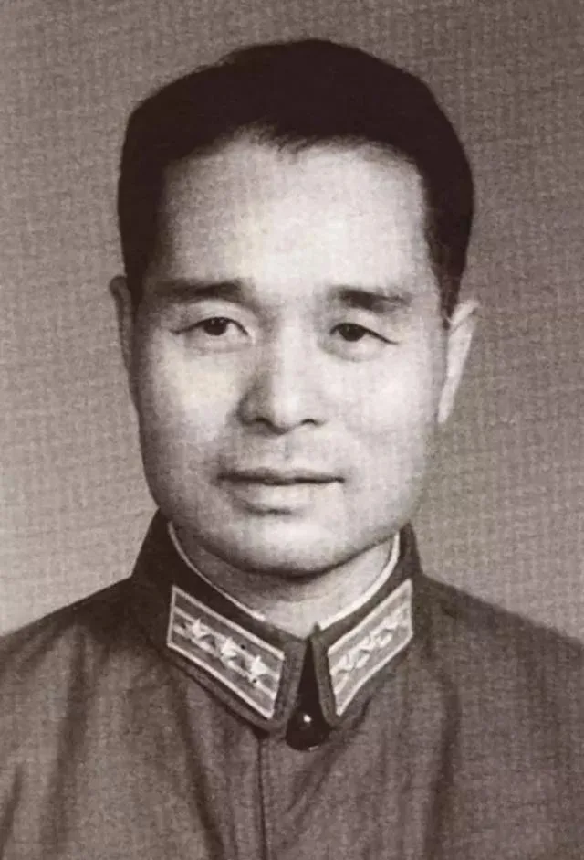 Portrait of Cheng Kaijia (1918–2018) – memorial page