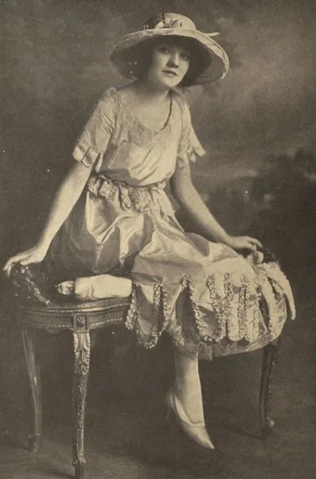 Porträt von Dorothy Mackaye (1899–1940) – Gedenkseite
