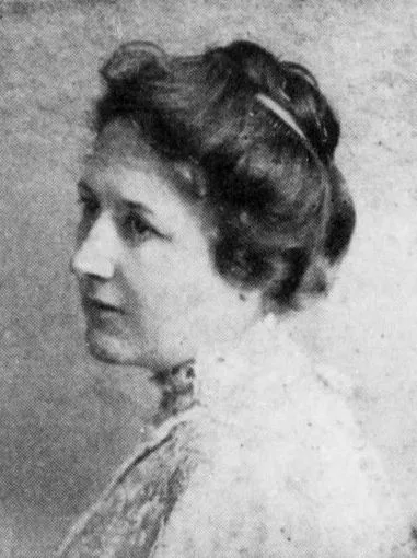 Lydia Kingsmill Commander