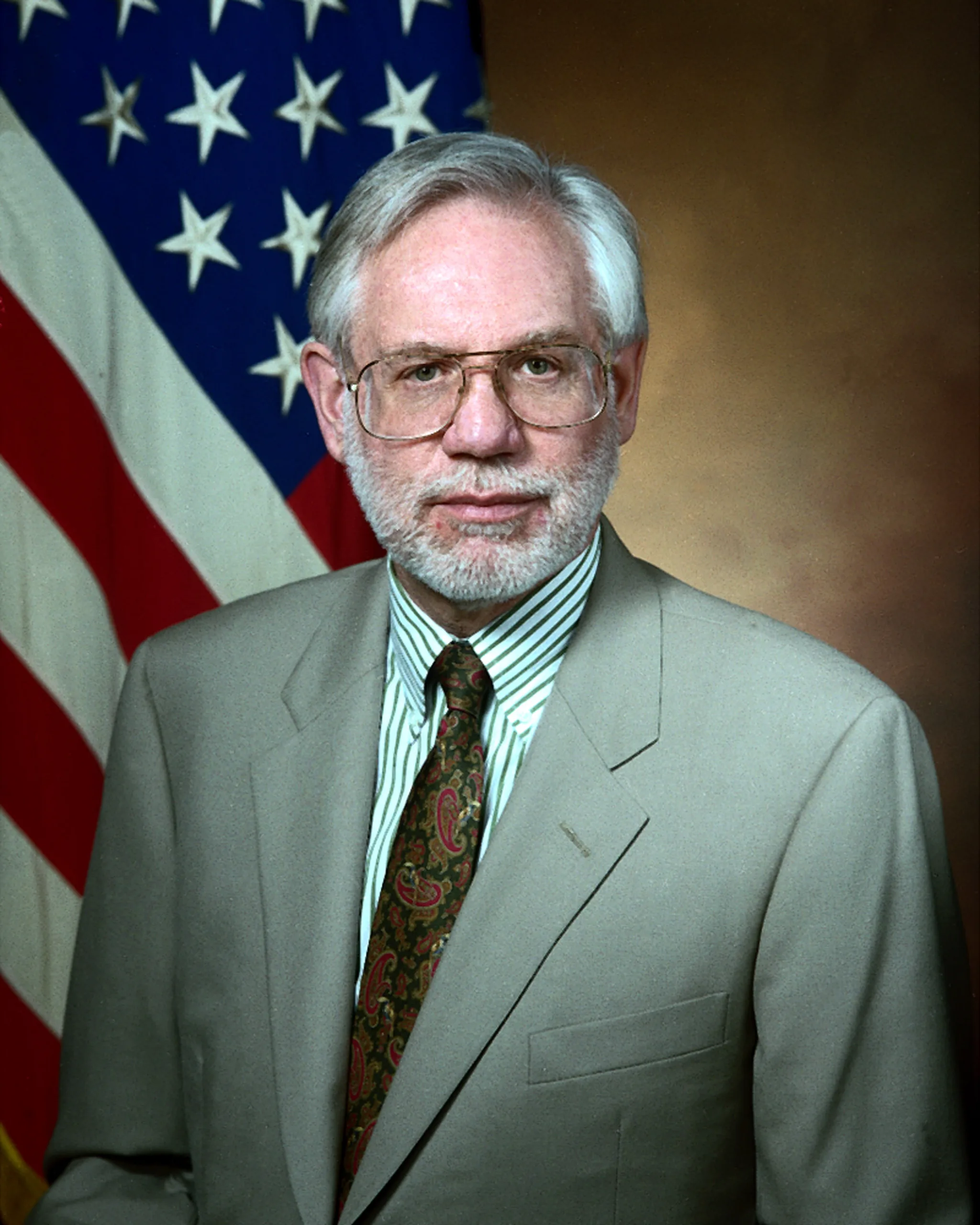 Porträt von Philip E. Coyle (1934–2021) – Gedenkseite