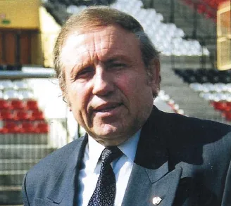 Portrait of Jerzy Piekarzewski (1934–2024) – memorial page