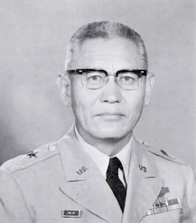 Porträt von Francis S. Takemoto (1912–2002) – Gedenkseite