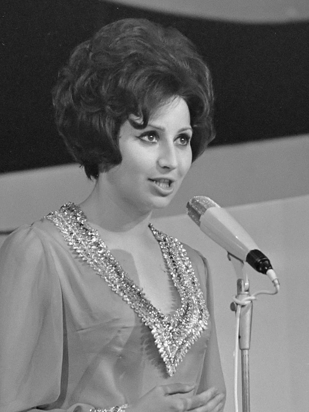 Portrait of Helga Vlahović (1945–2012) – memorial page