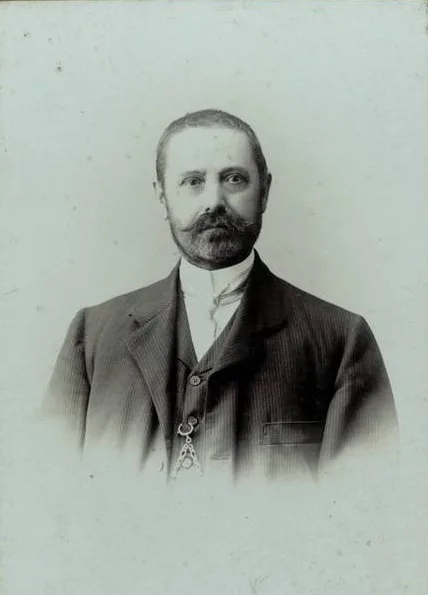 Mikloš Luttár