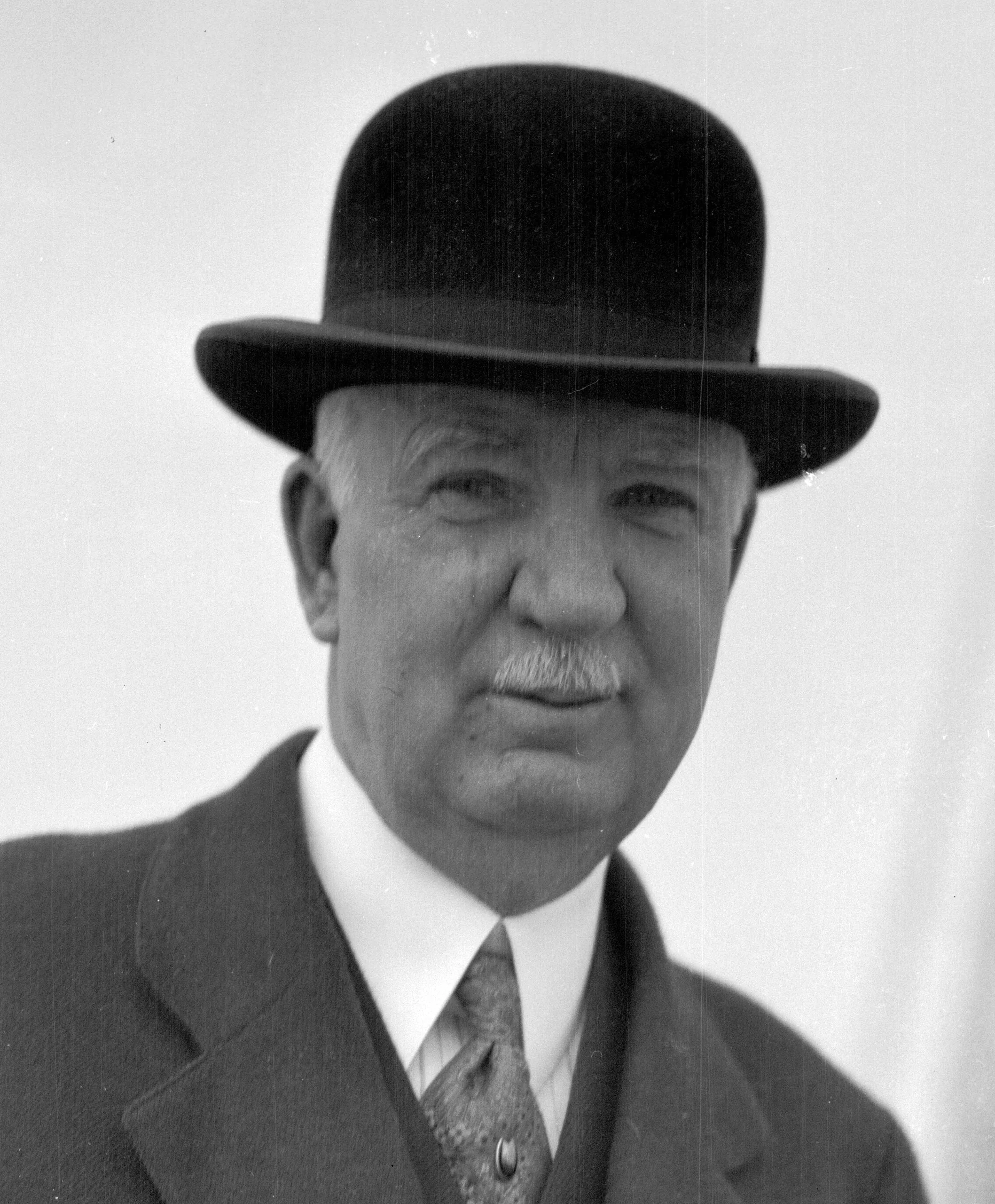 Porträt von Augustus Orloff Thomas (1863–1935) – Gedenkseite